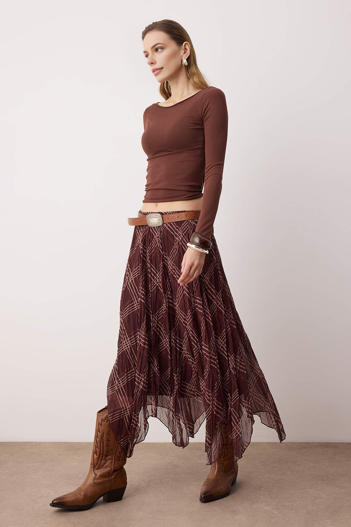 Lined Chiffon Wrinkled Asymmetrical Long Skirt