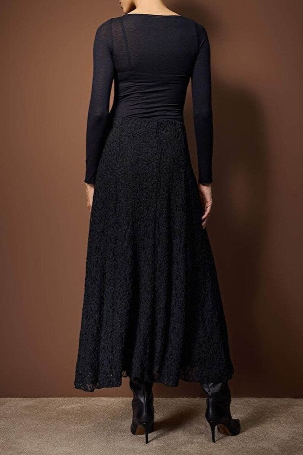 Lined Lace Fabric Knitted Skirt