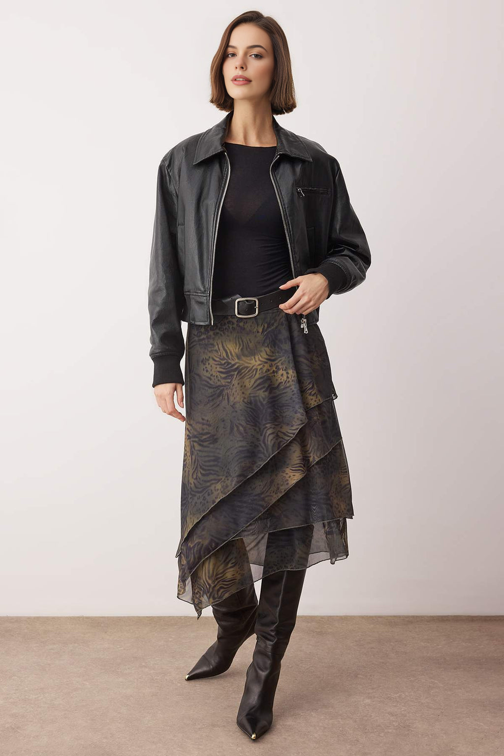 Ruffled Abstract Pattern Knitted Skirt