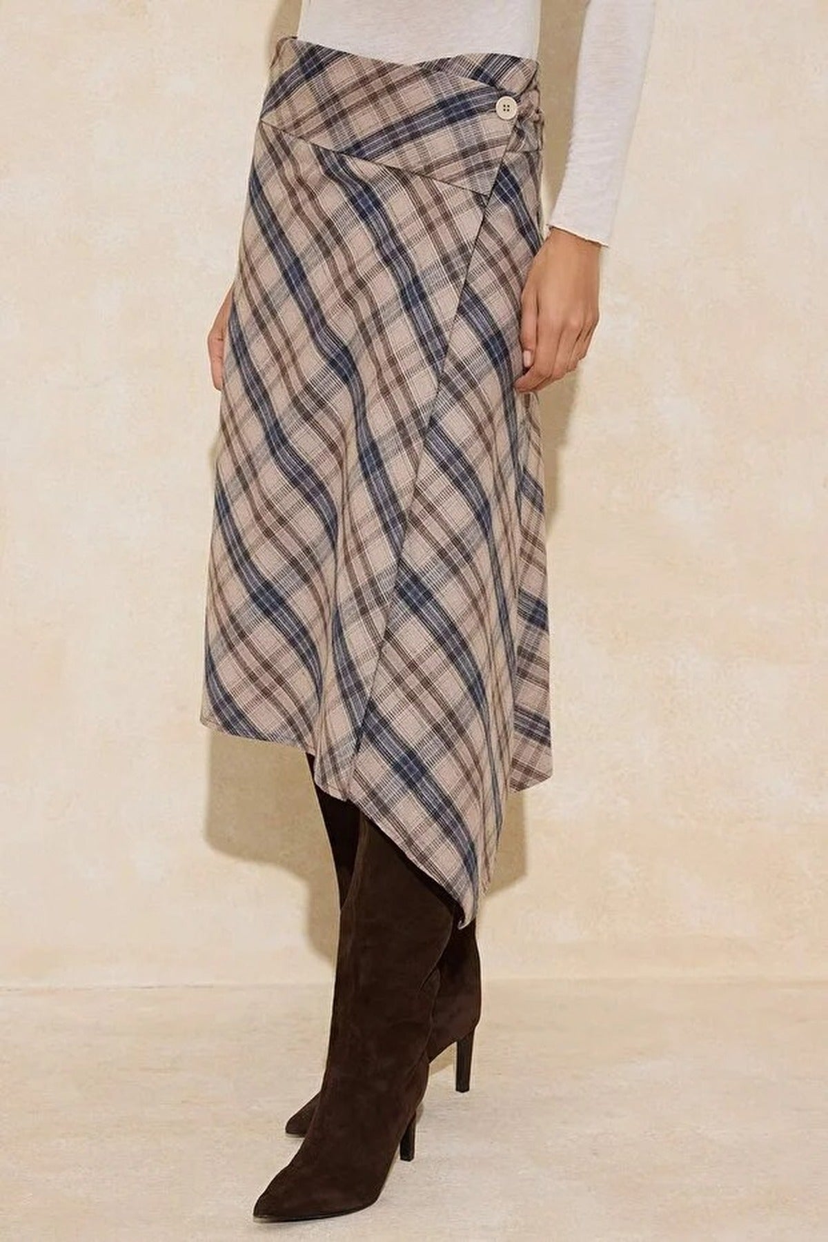 Asymmetrical Cut Skirt with Button Detail