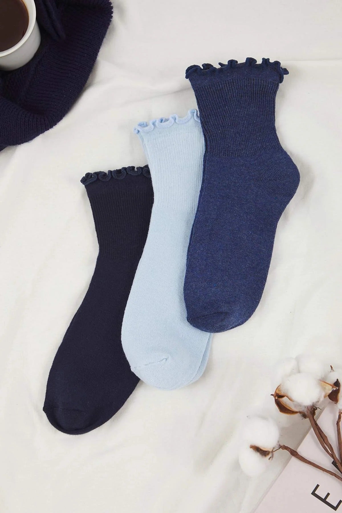 3-Pack Cotton Elastic Knit Socks with Lettuce Detail
