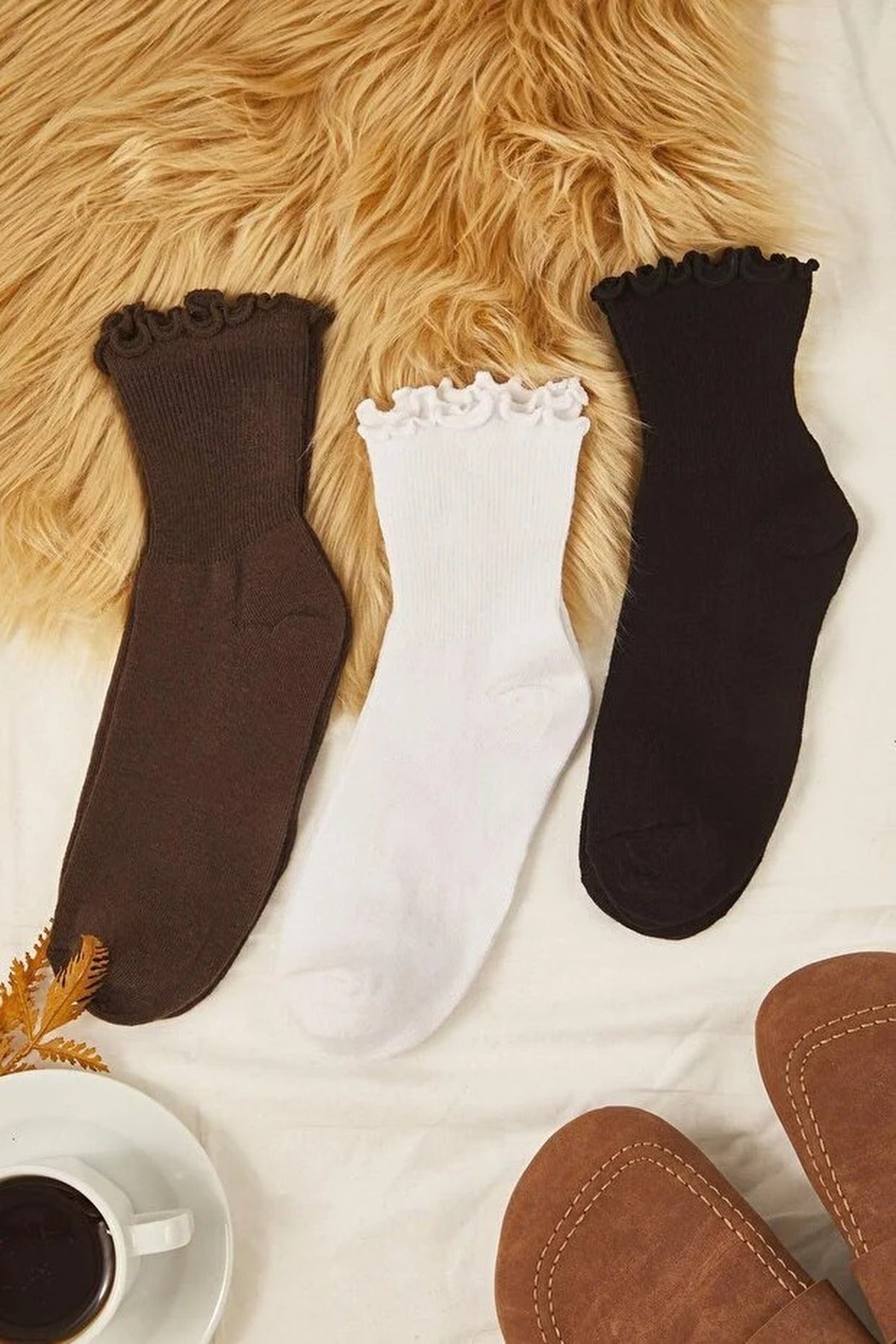 3-Pack Cotton Elastic Knit Socks with Lettuce Detail