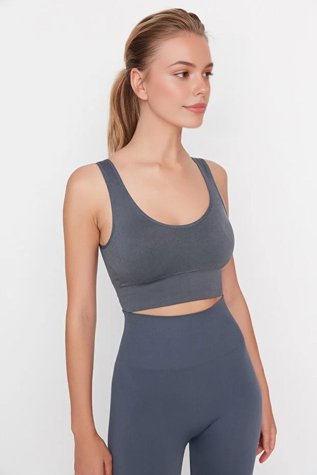 Seamless Supportive Knitted Sports Bra