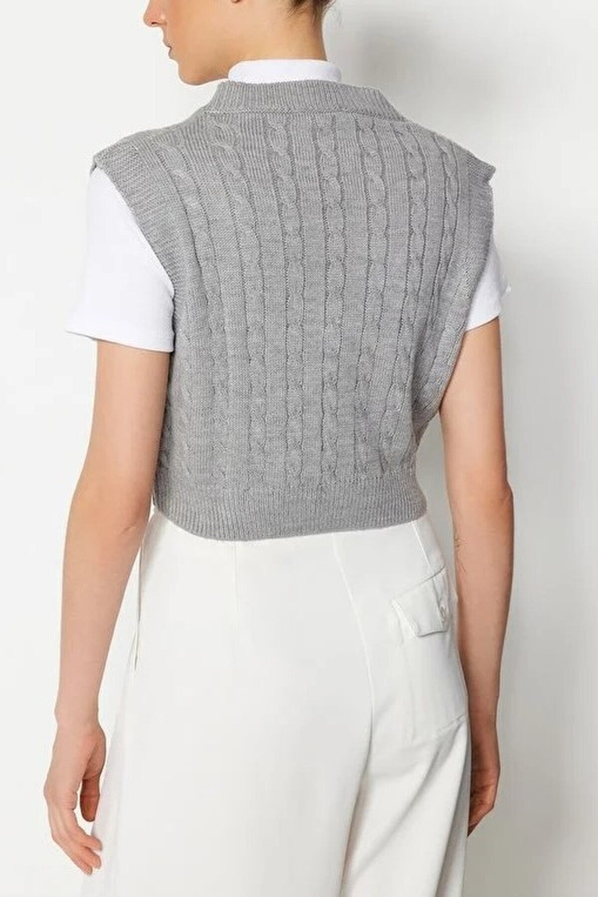 Crop V-Neck Knit Sweater