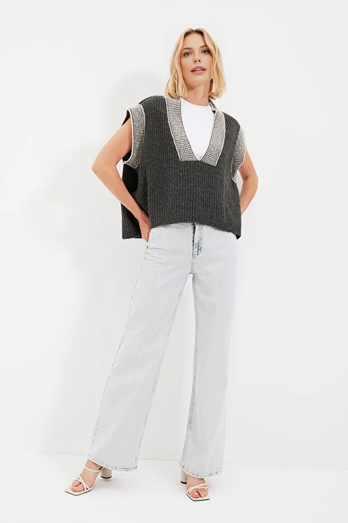 Soft Textured Color Block Knit Sweater
