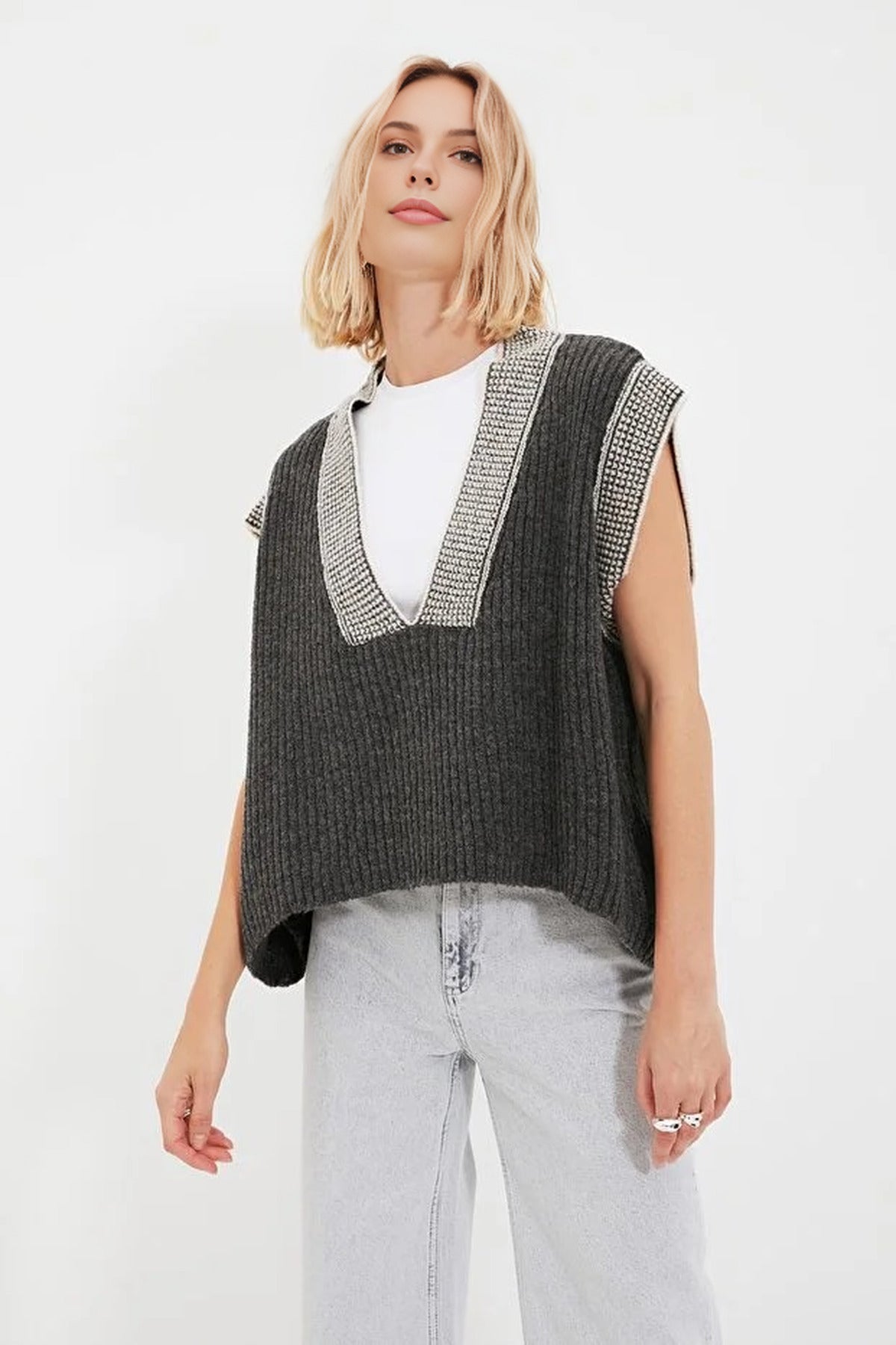 Soft Textured Color Block Knit Sweater