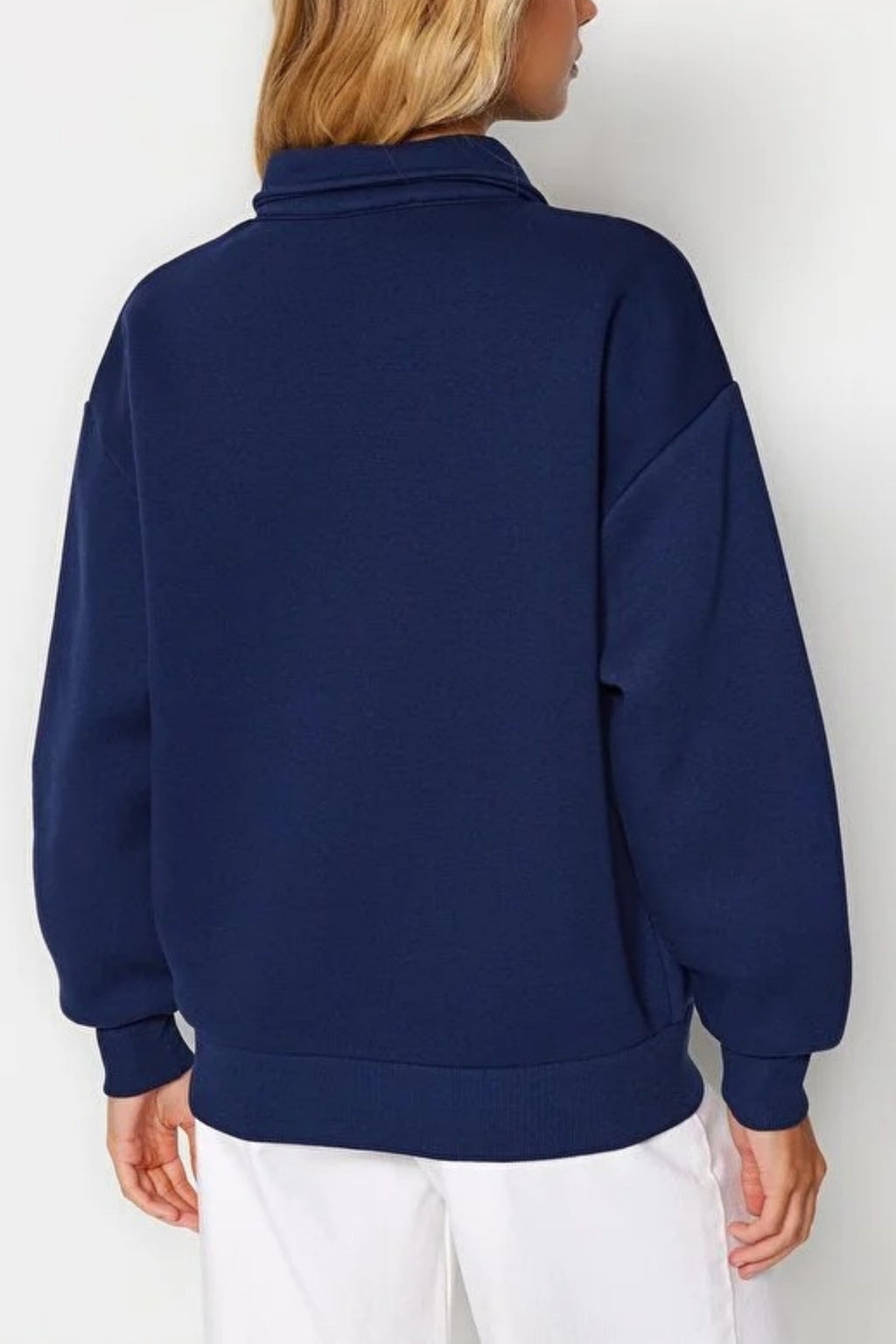 Shirt Collar Slogan Embroidered Polar Fleece Knit Sweatshirt