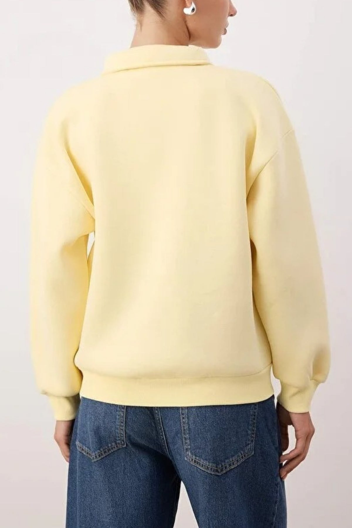 Shirt Collar Slogan Embroidered Polar Fleece Knit Sweatshirt