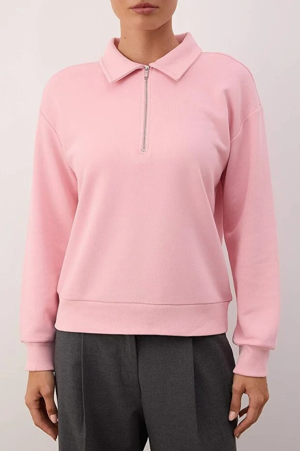 Knit Sweatshirt with Zipper Detail