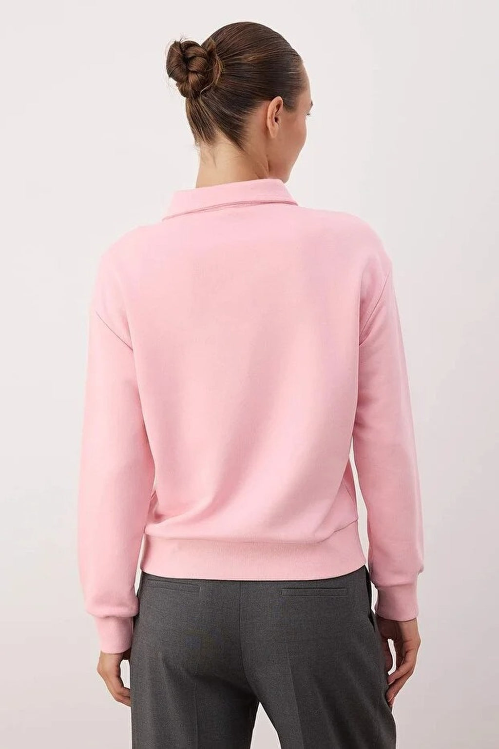 Knit Sweatshirt with Zipper Detail