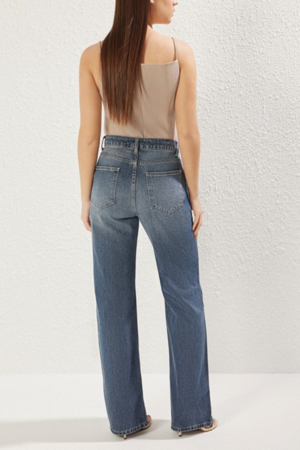 Faded Effect Vintage High-Waisted Wide Leg Jeans
