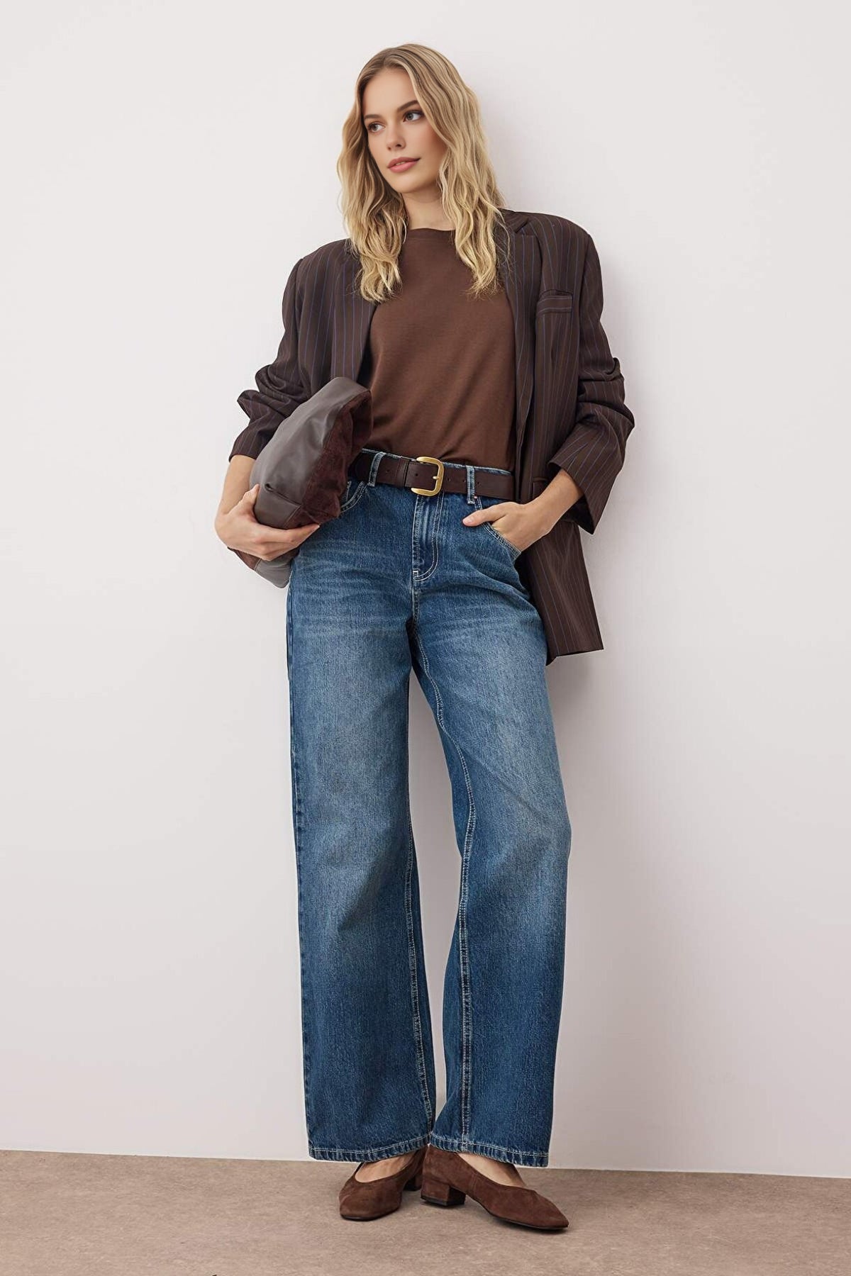 Faded Effect Vintage High-Waisted Wide Leg Jeans