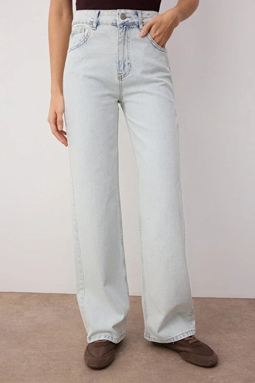 High Waist Wide Leg Jeans