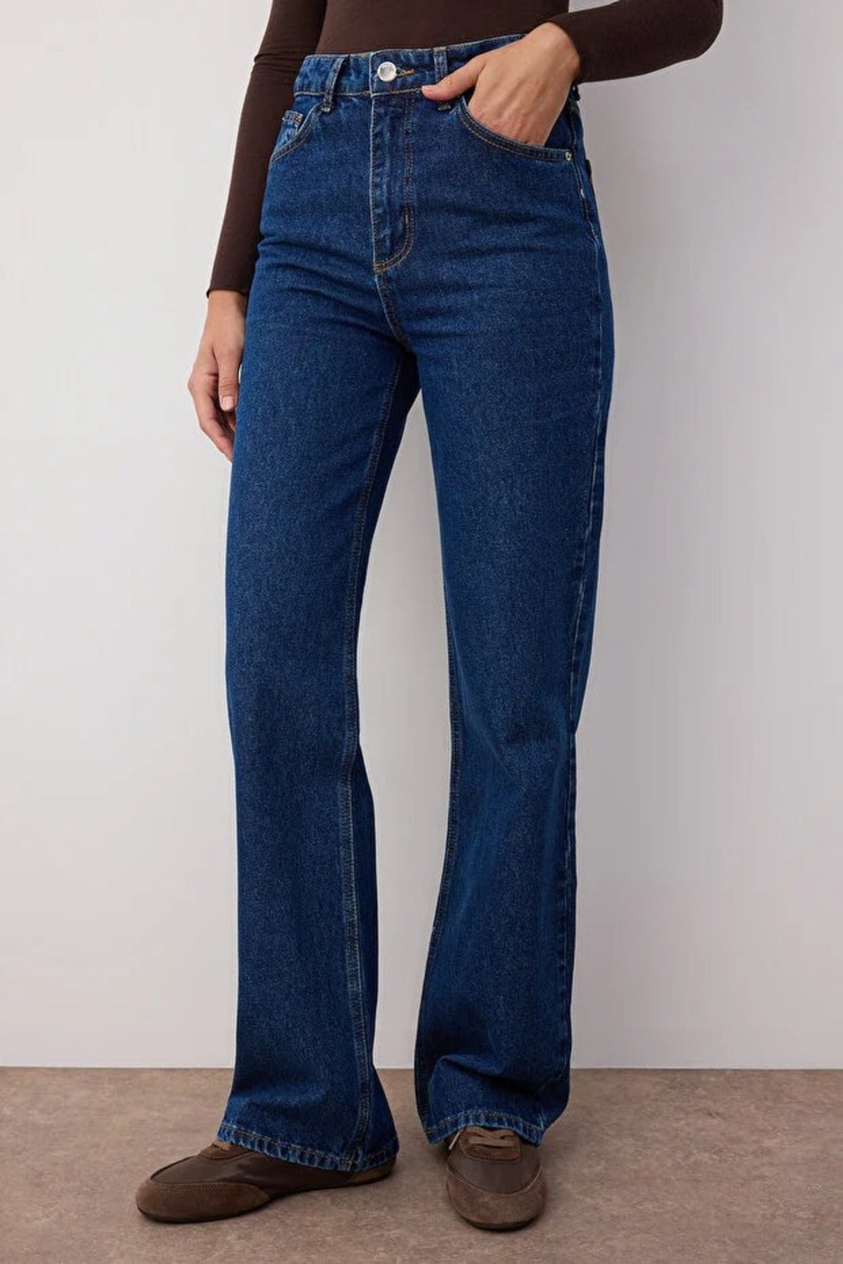 High Waist Wide Leg Jeans