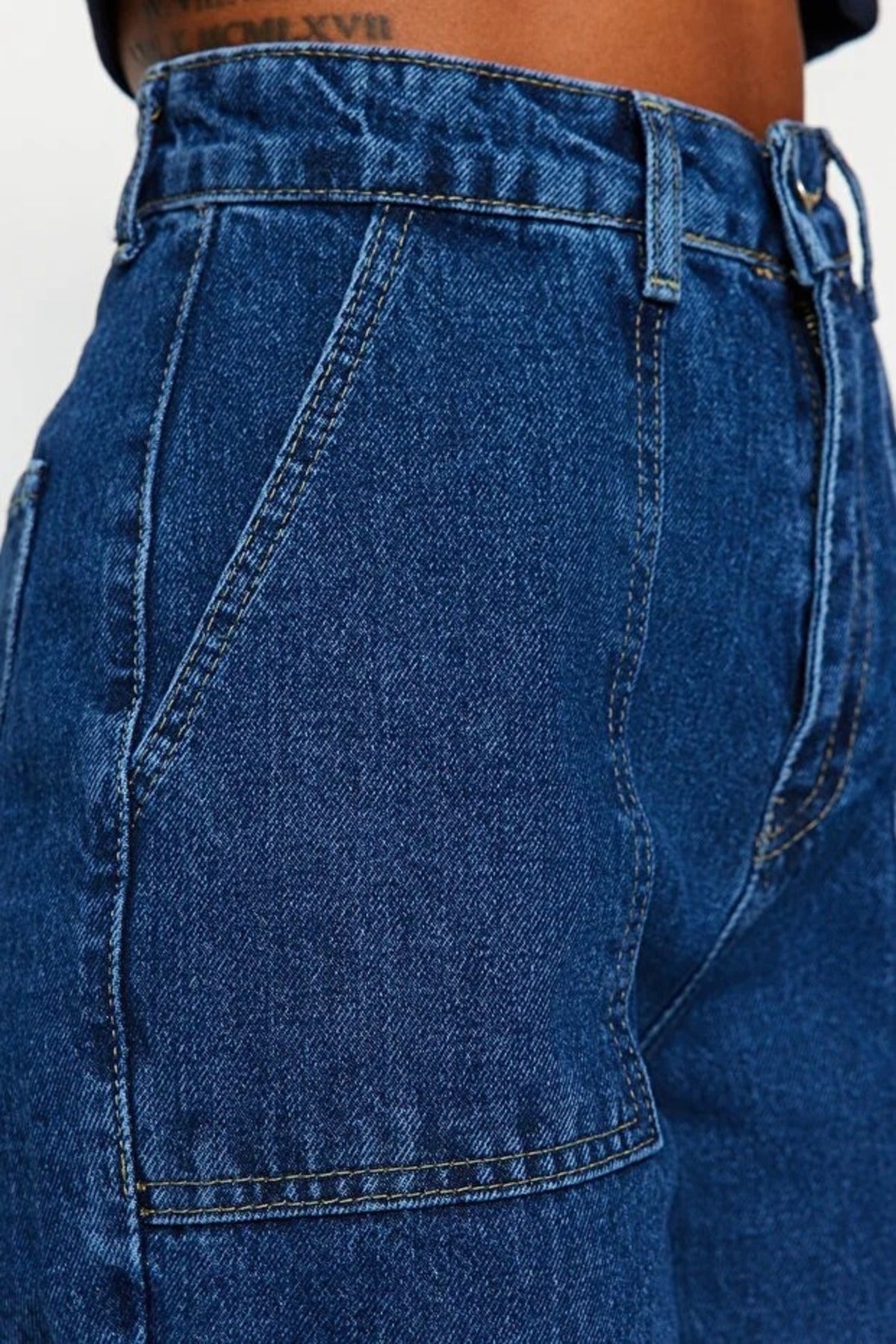 High Waist Wide Leg Jeans with Pocket Details