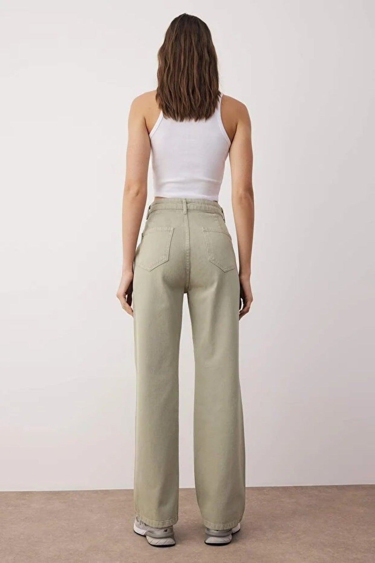 High Waist Wide Leg Jeans with Pocket Details
