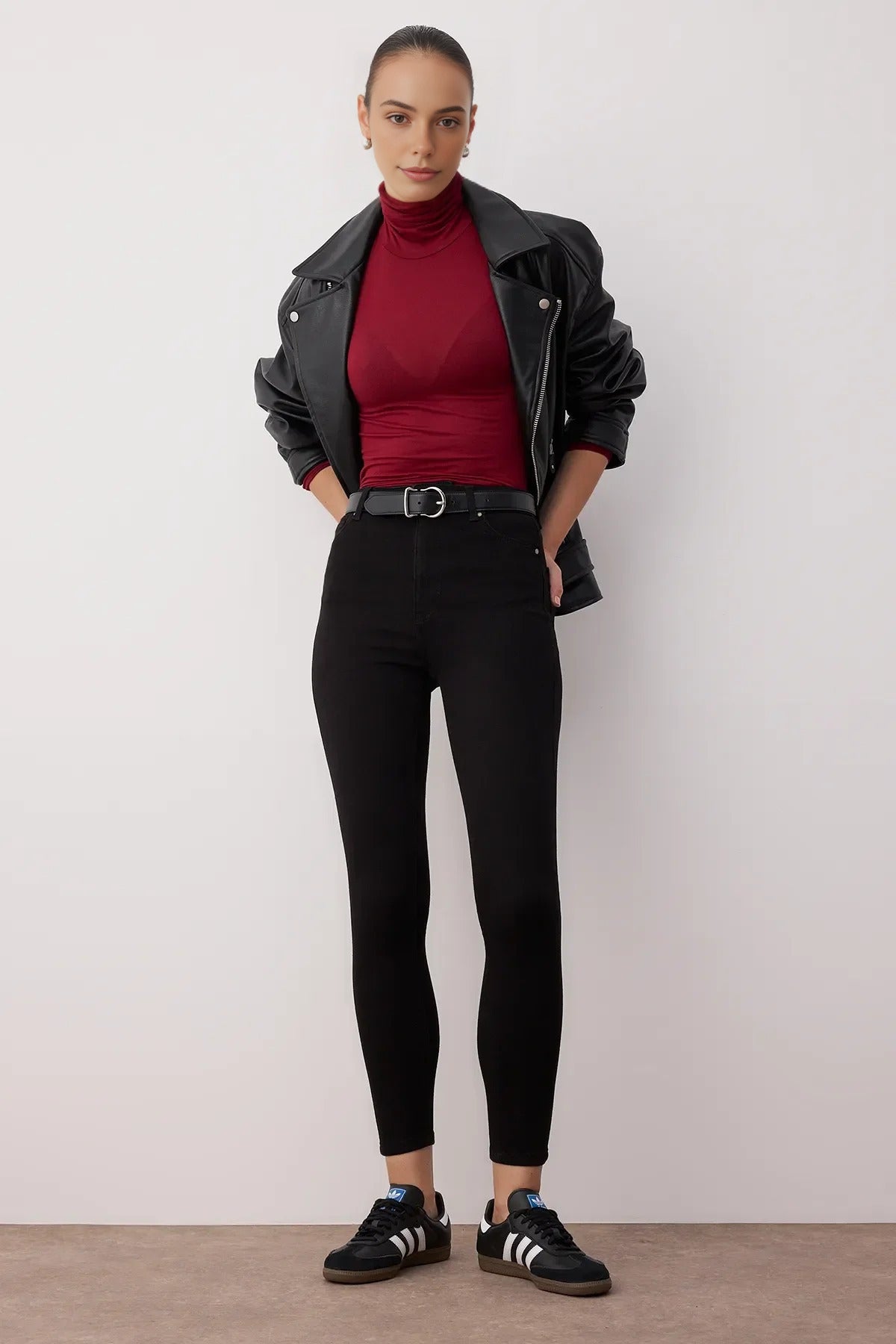 Fitted High Waist Skinny Jeans