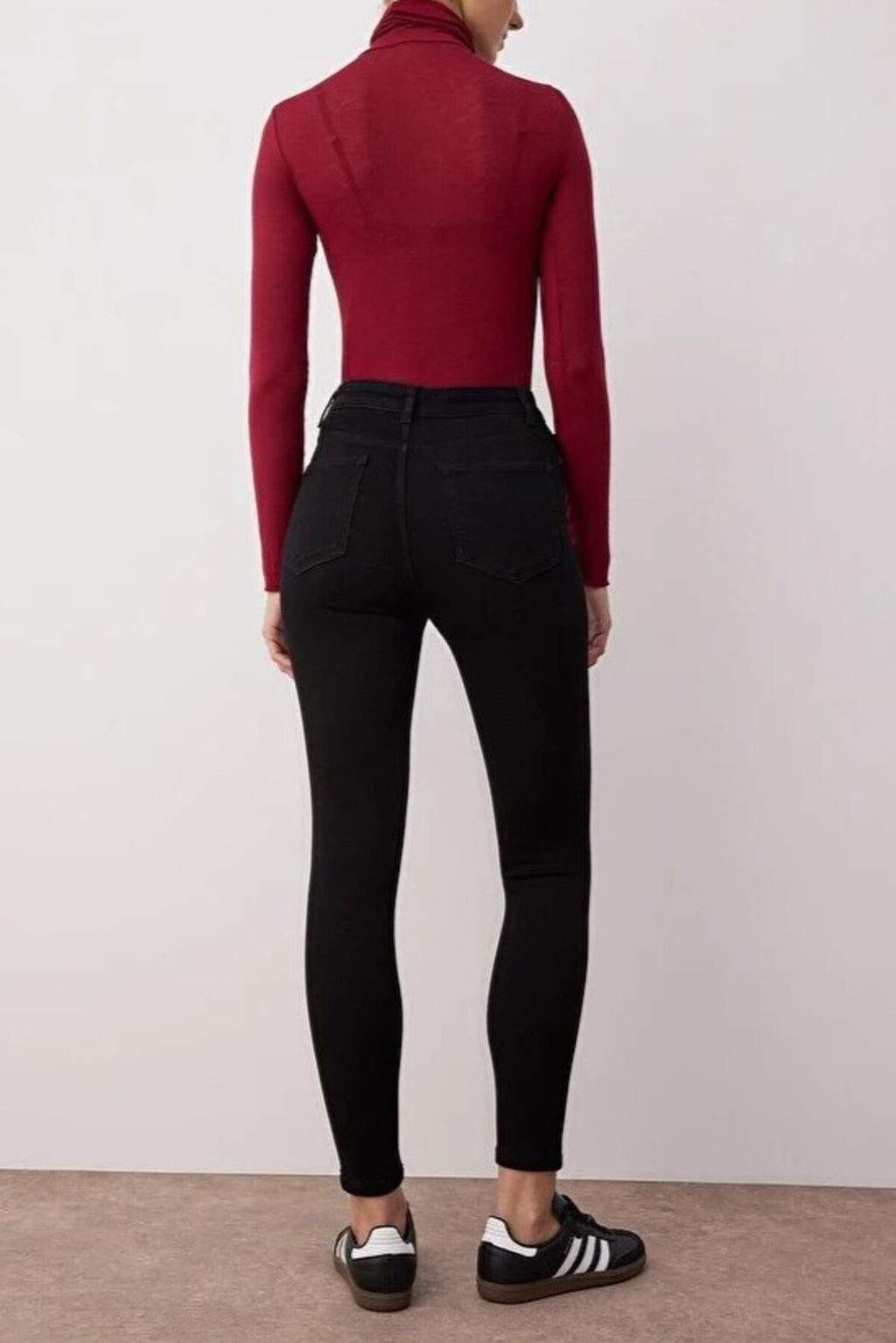 Fitted High Waist Skinny Jeans