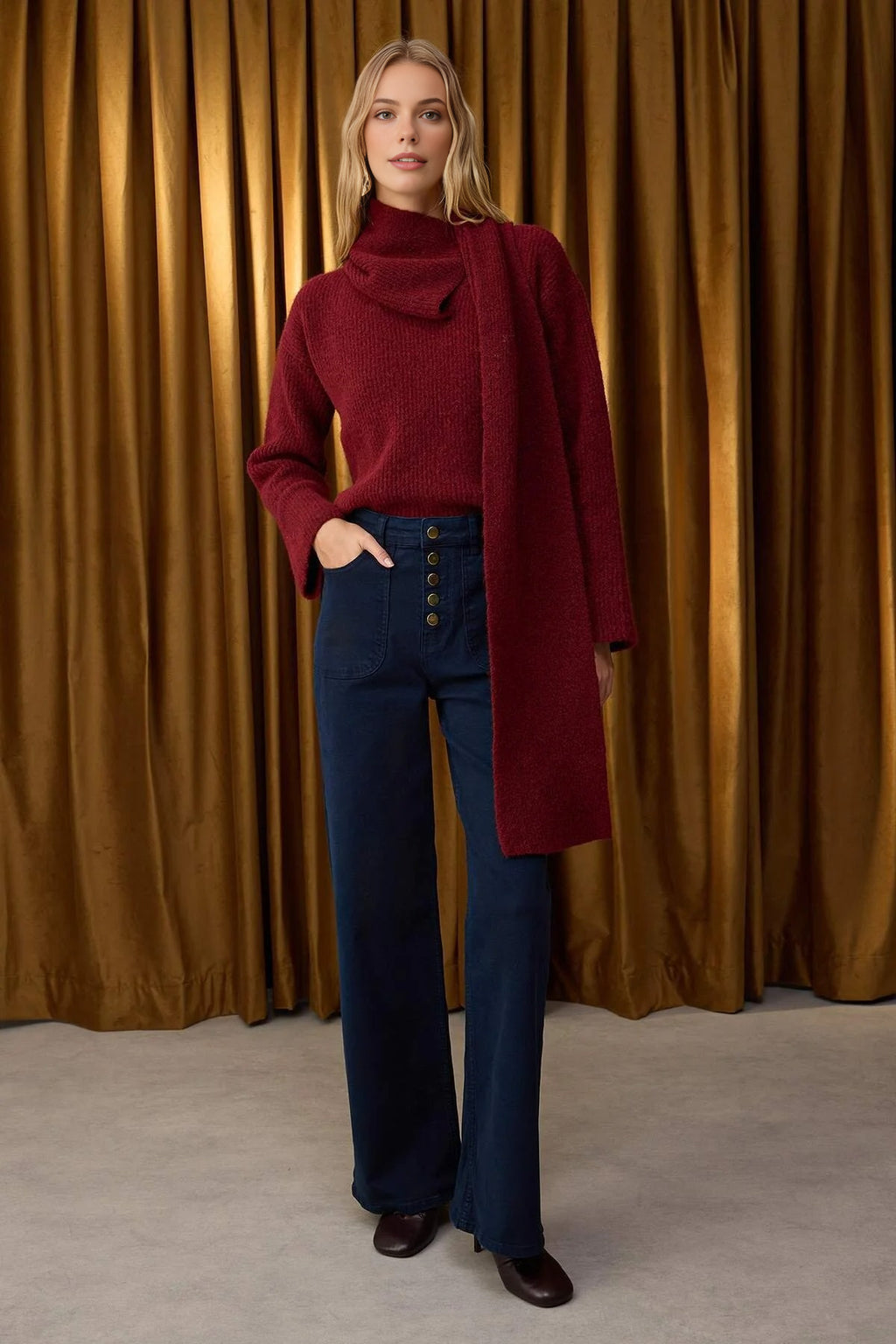 Button Detailed High Waist Wide Leg Comfort Jeans