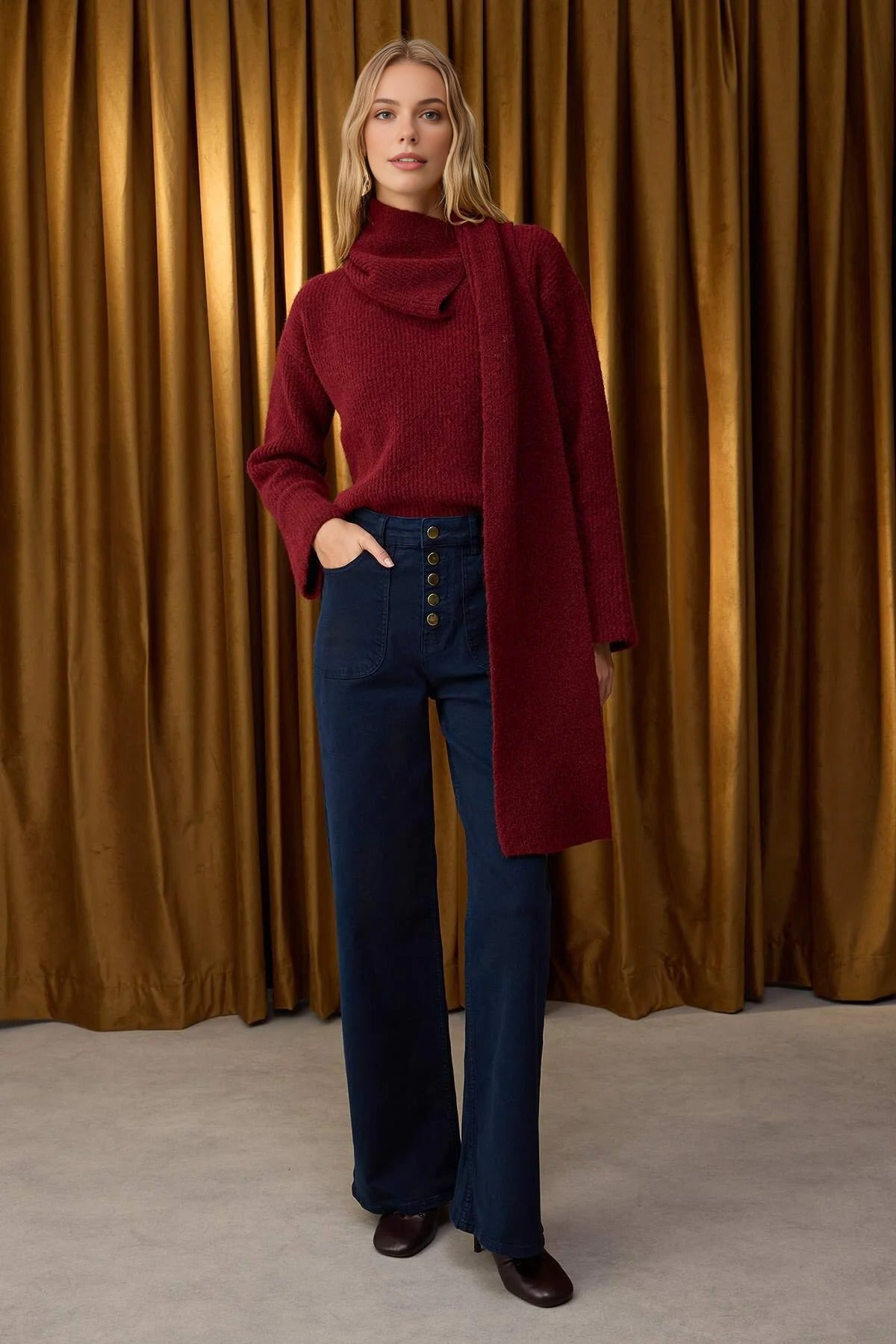 Button Detailed High Waist Wide Leg Comfort Jeans