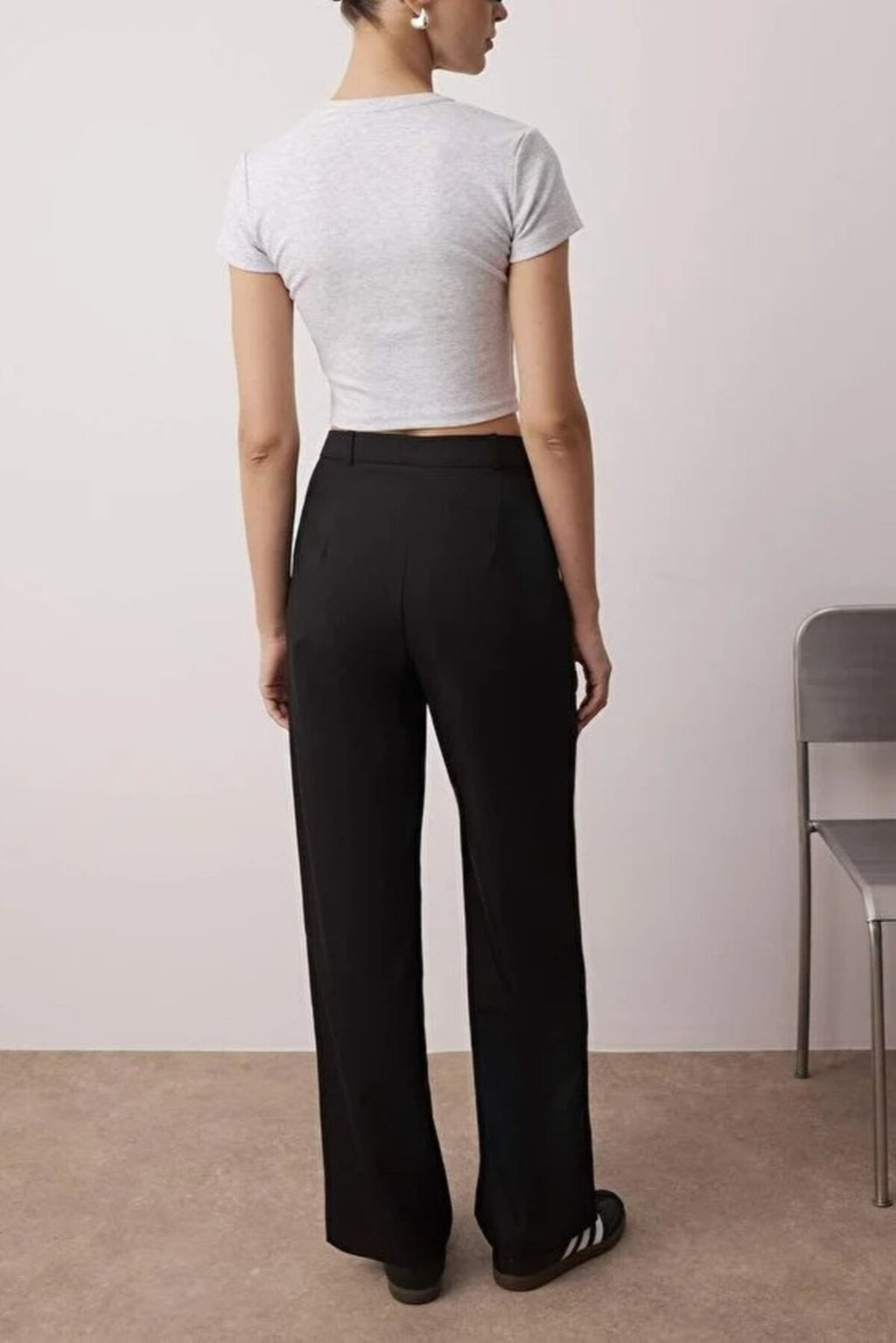 Wide Leg Pleated Trousers