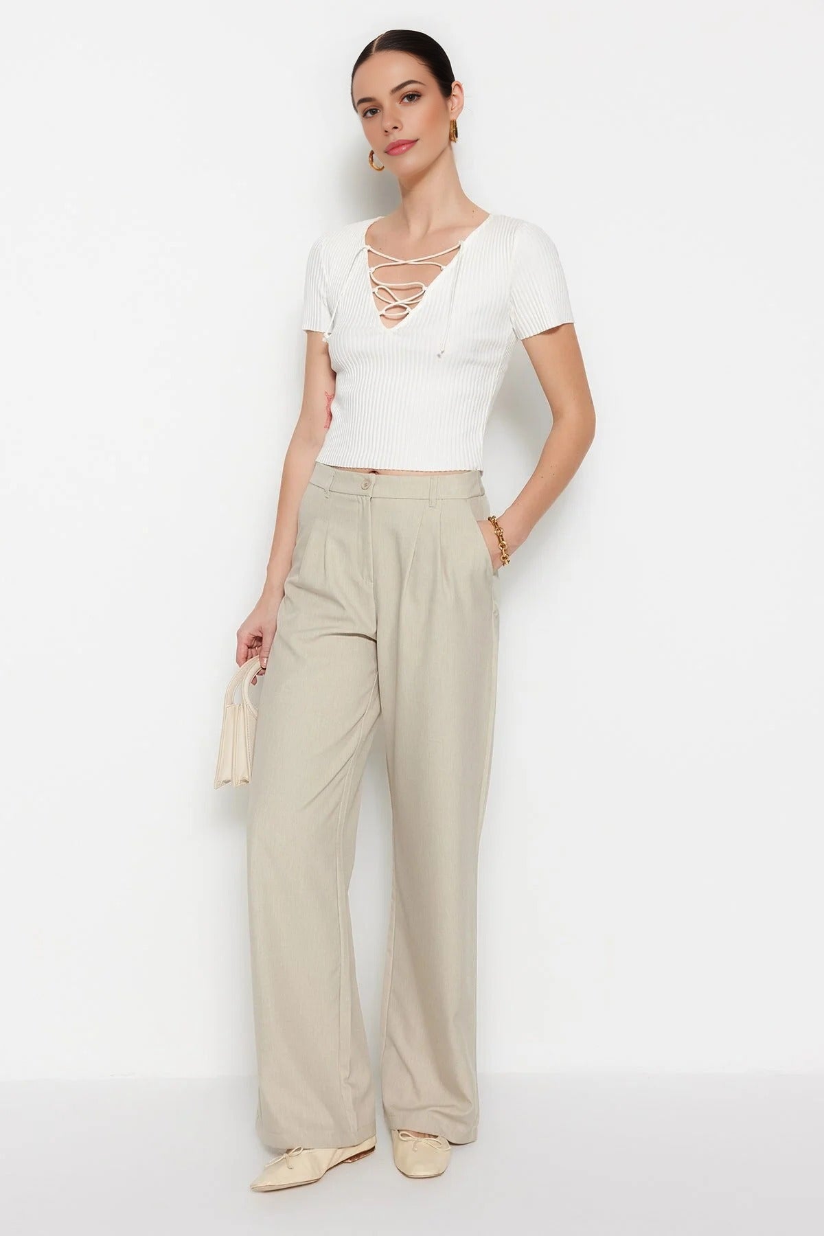 Wide Leg Pleated Trousers