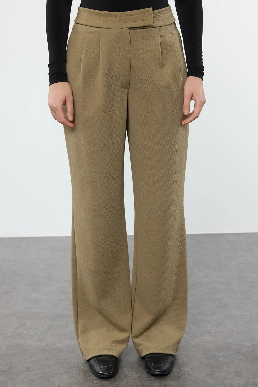 High Waist Pleated Wide Leg Trousers with Velcro Closure