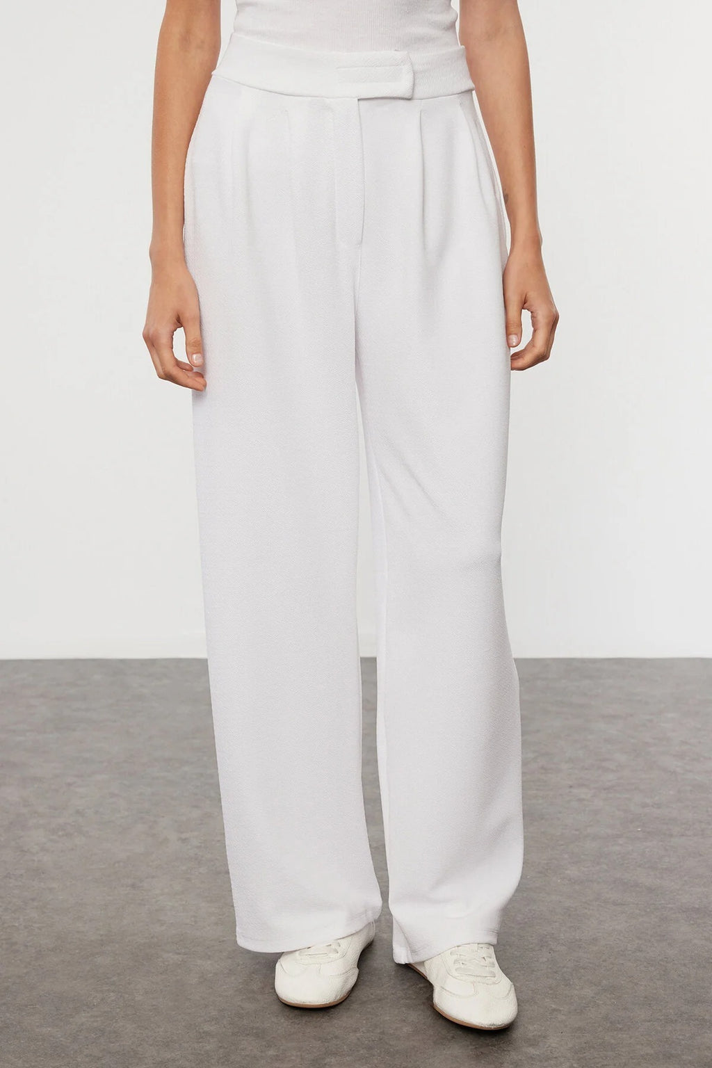 High Waist Pleated Wide Leg Trousers with Velcro Closure