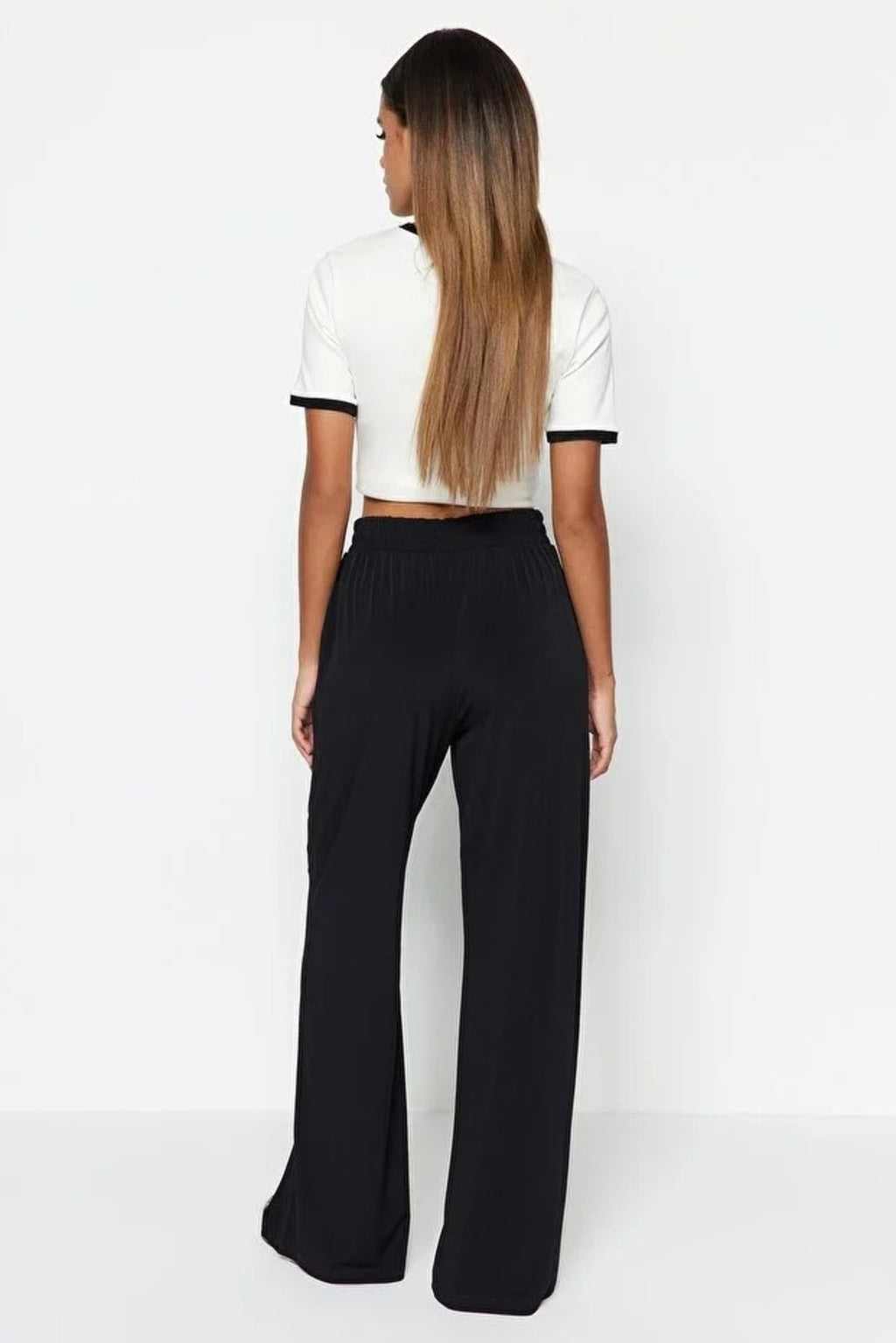 Relaxed Cut High Waist Flexible Trousers