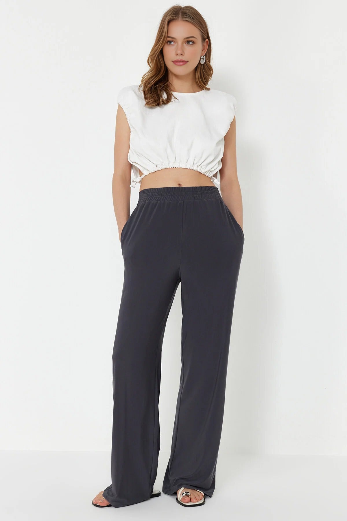 Relaxed Cut High Waist Flexible Trousers