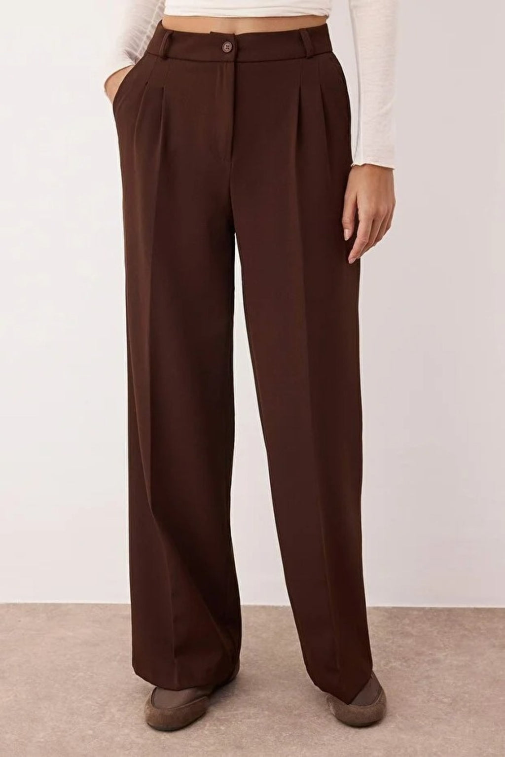 Pleated Wide Leg Woven Trousers