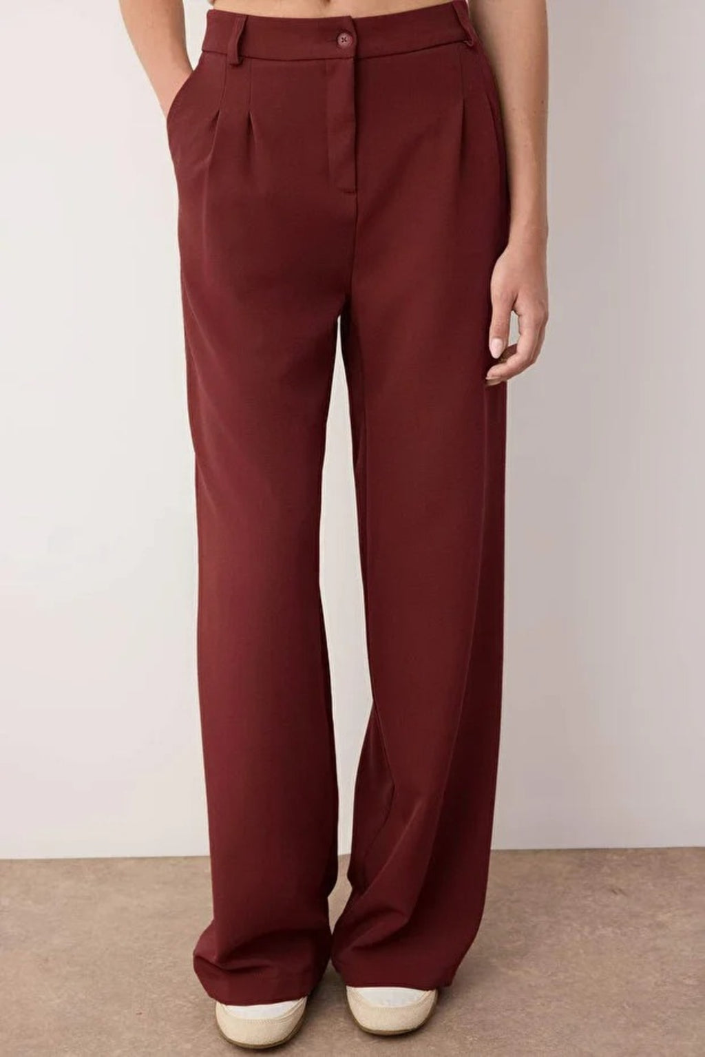 Pleated Wide Leg Woven Trousers