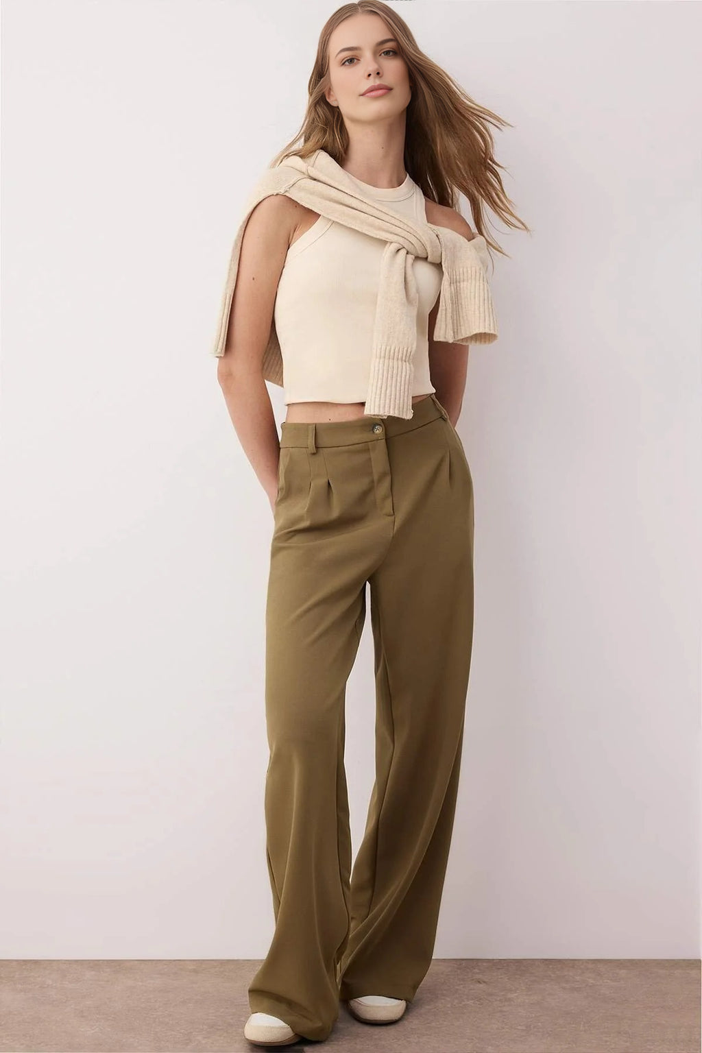 Pleated Wide Leg Woven Trousers