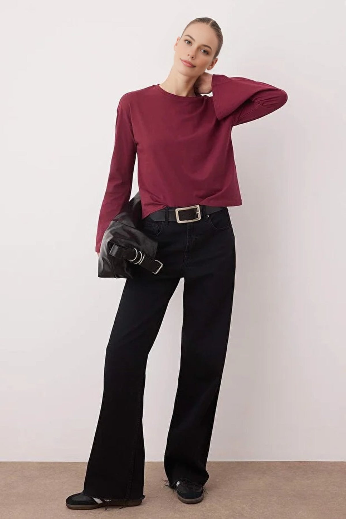 Crew Neck Knit T-Shirt with Spanish Sleeve