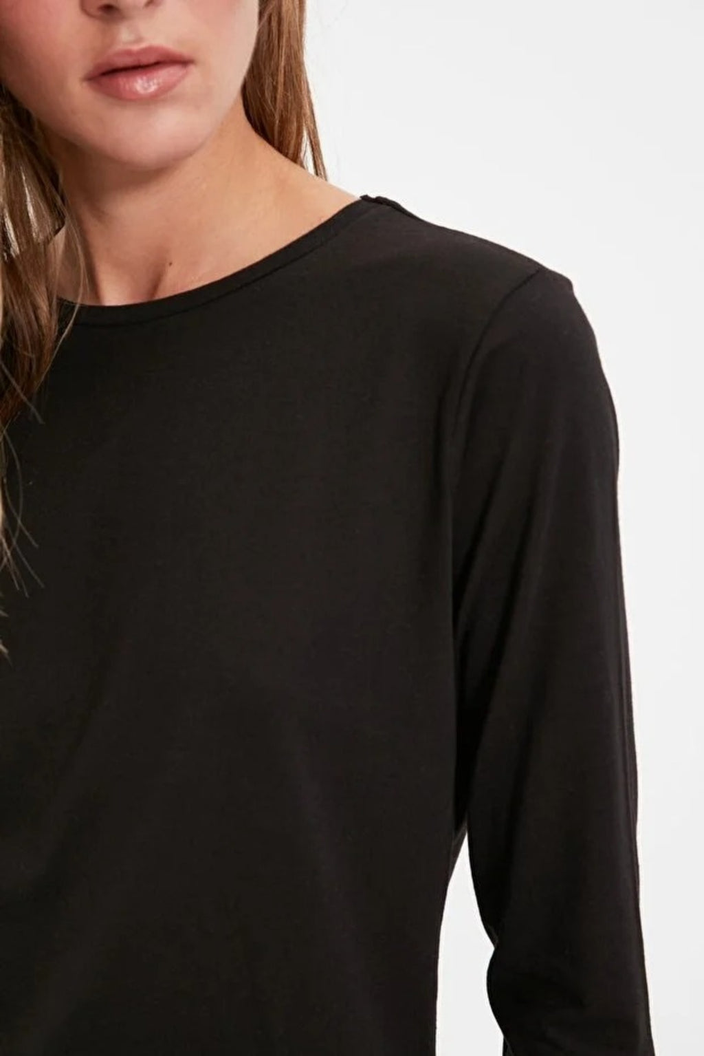 Long Sleeve Crew Neck Basic Knit T-Shirt