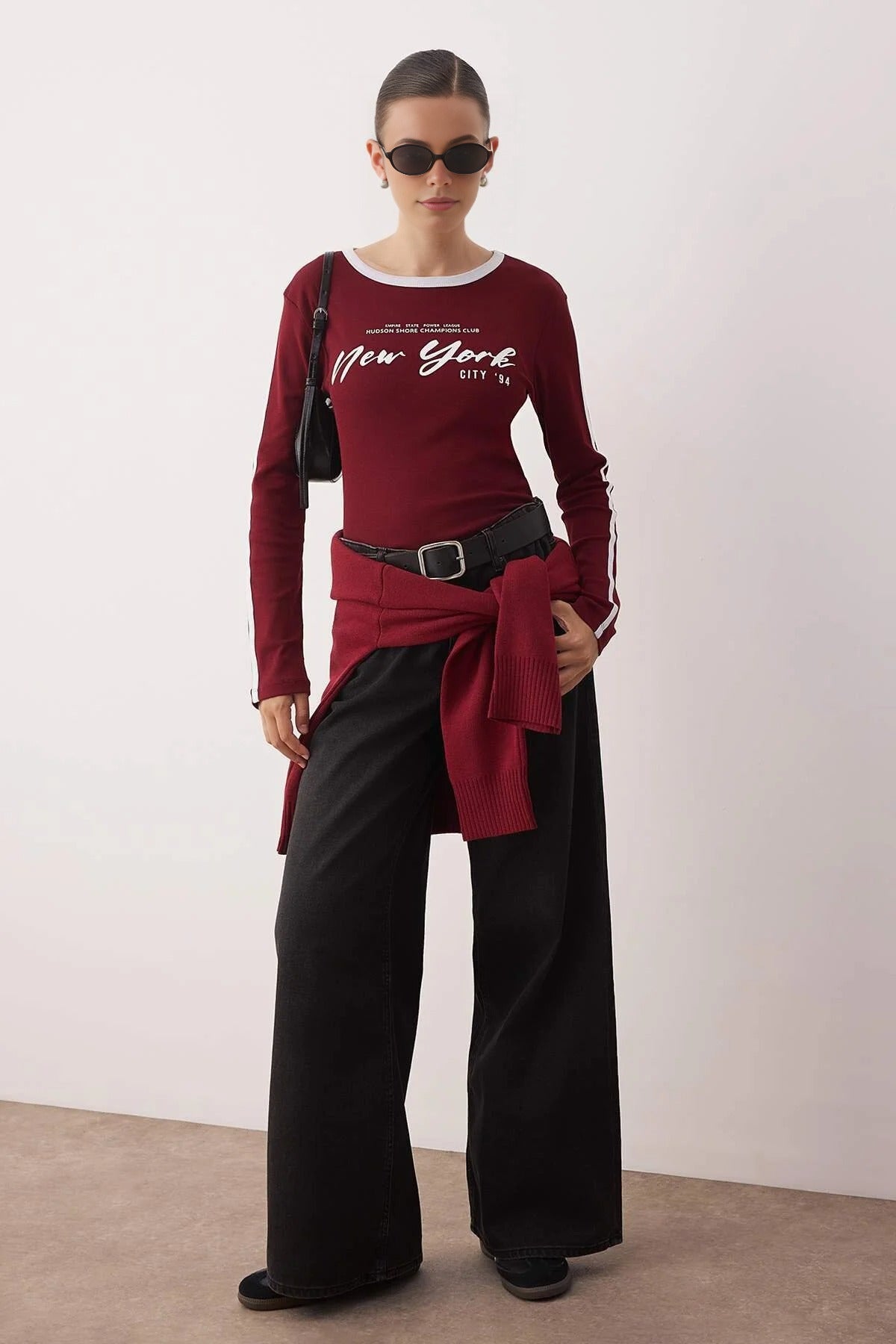 Crew Neck Knit T-Shirt with Slogan Print