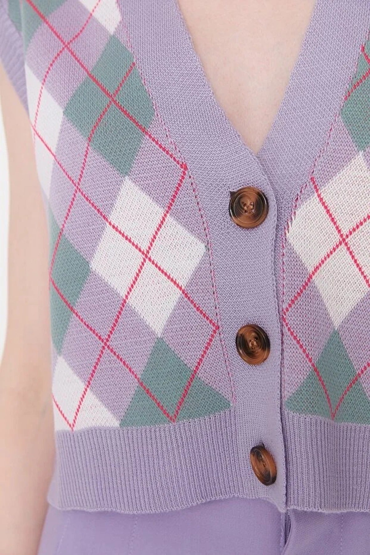 Crop V-Neck Knit Vest