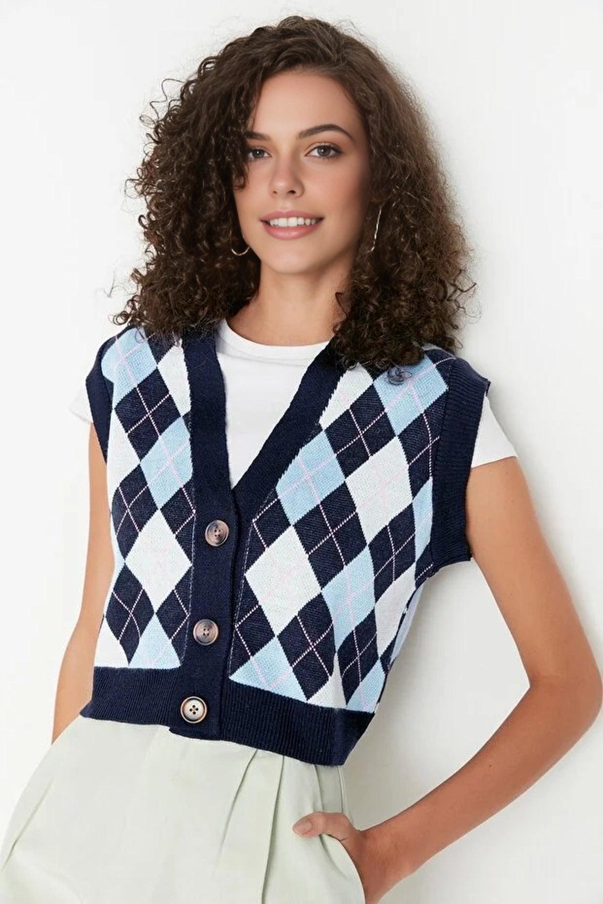 Crop V-Neck Knit Vest