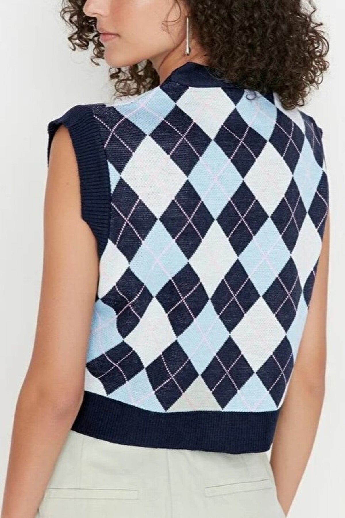 Crop V-Neck Knit Vest