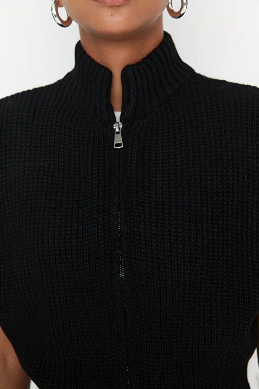 Crop Zippered Basic Knit Vest
