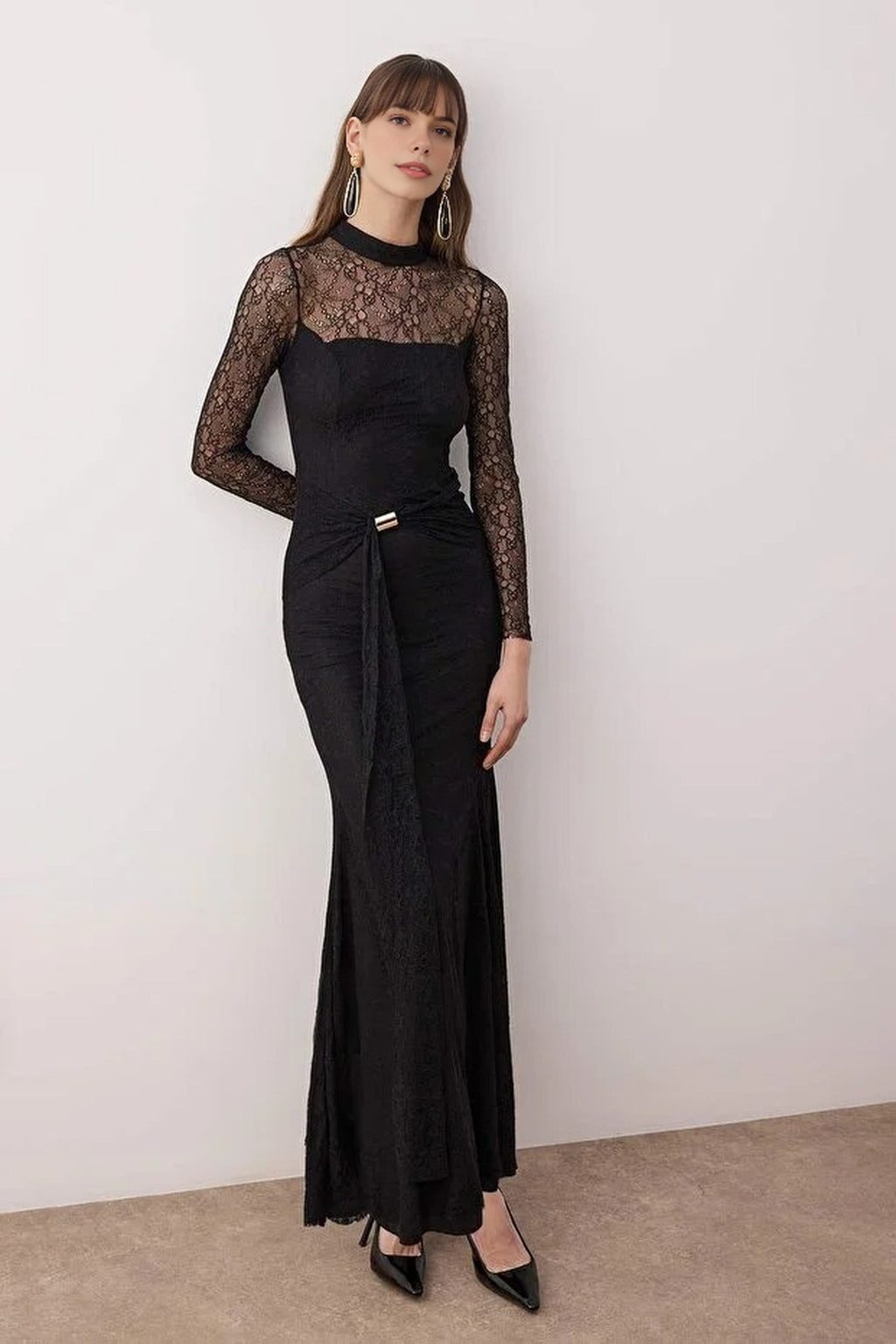 Fitted Lace Maxi Elegant Evening Dress