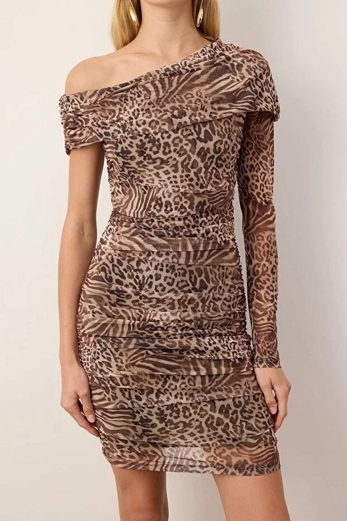 Boat Neck Leopard Patterned Tulle Lined Knit Dress
