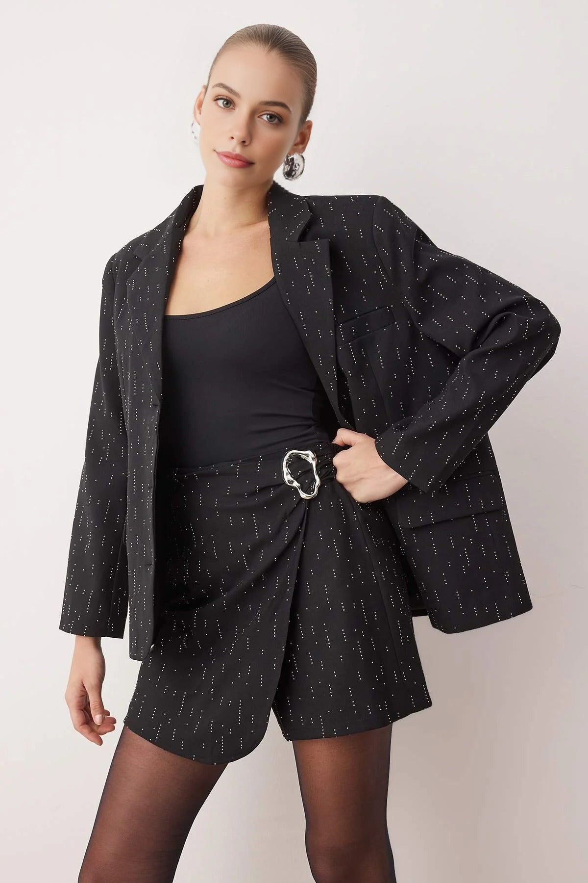 2-Piece Embellished Shimmering Woven Party Jacket and Short Set