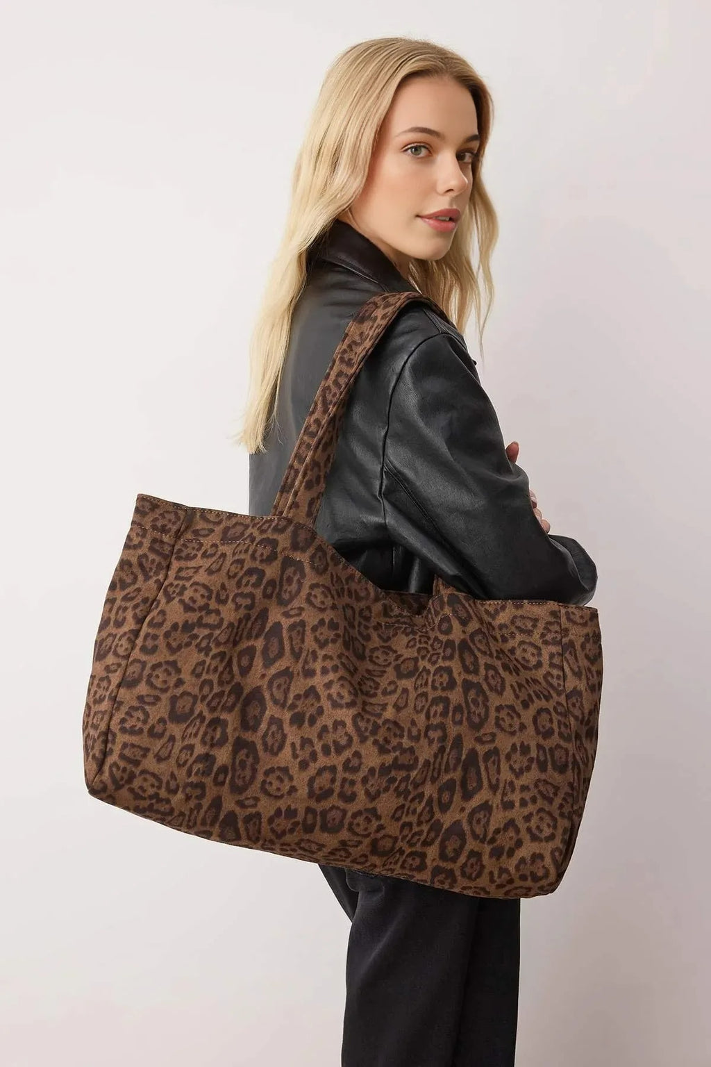 Leopard Print Women's Maxi Shoulder Bag