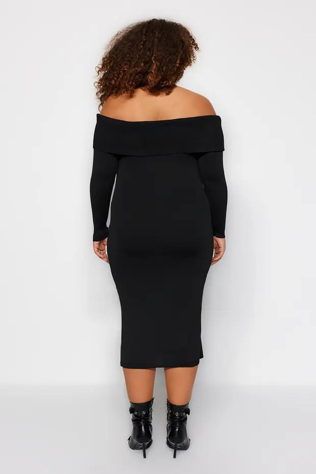 Carmen Neckline Body-Hugging Midi Length Knit Dress