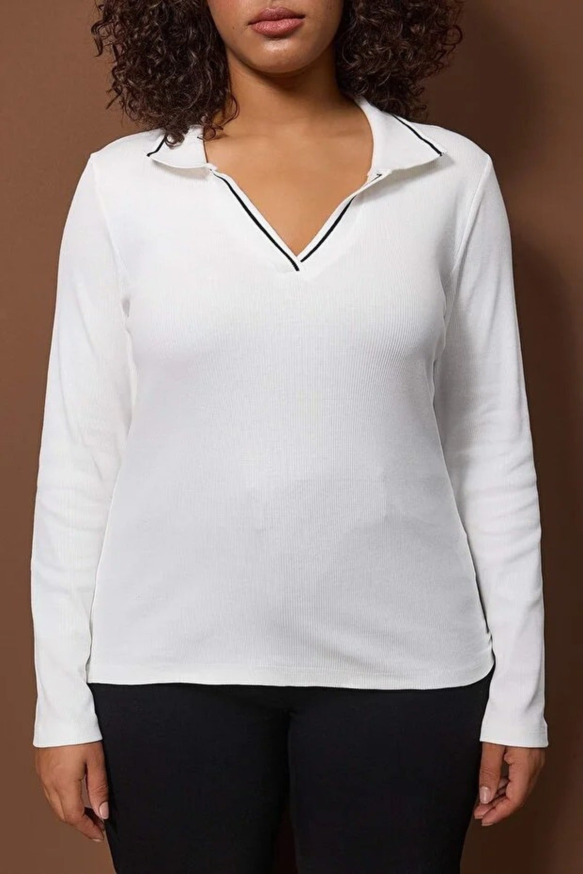 Knitted Collar Detail Fitted Ribbed Stretch Knit Blouse