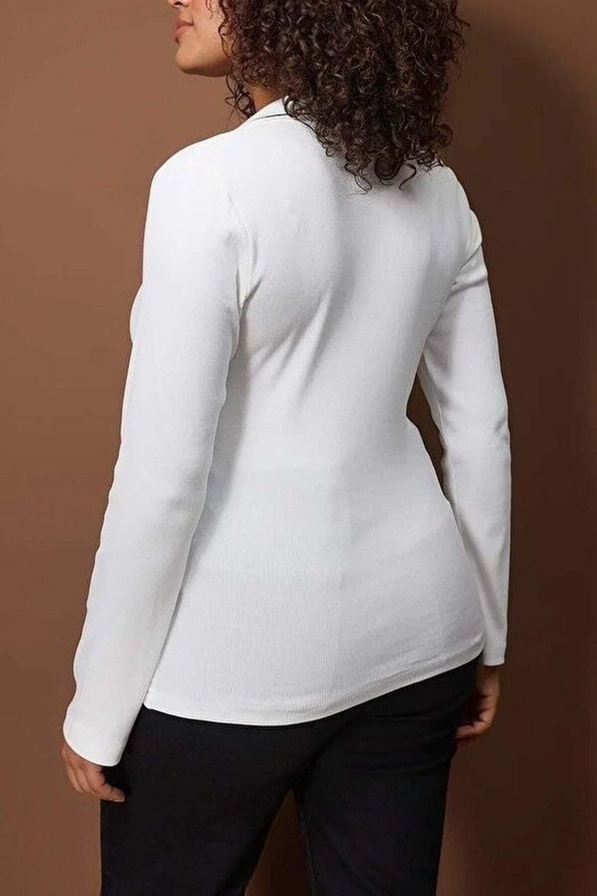 Knitted Collar Detail Fitted Ribbed Stretch Knit Blouse
