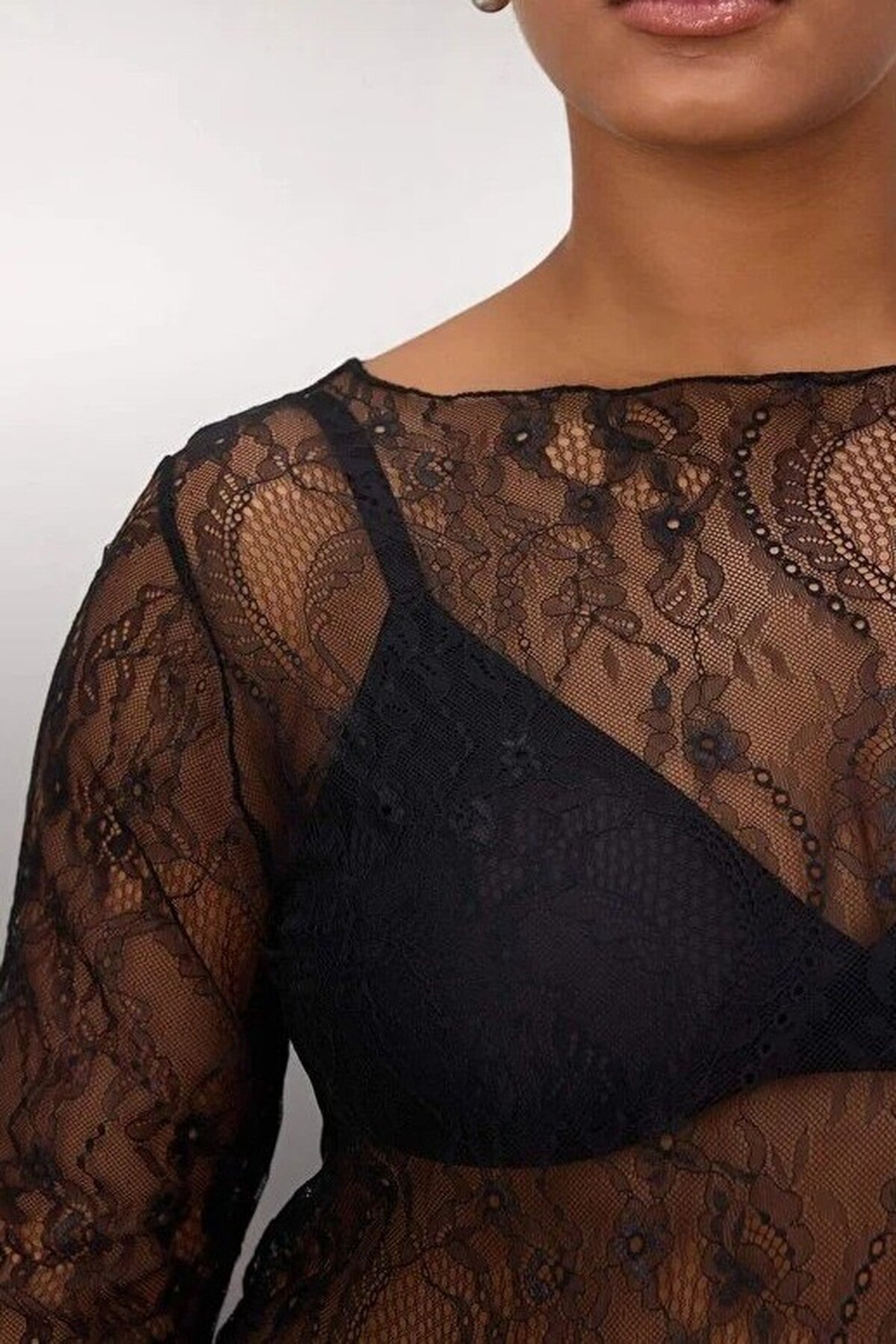 Regular Fit Boat Neck Lace Knit Plus Size Blouse