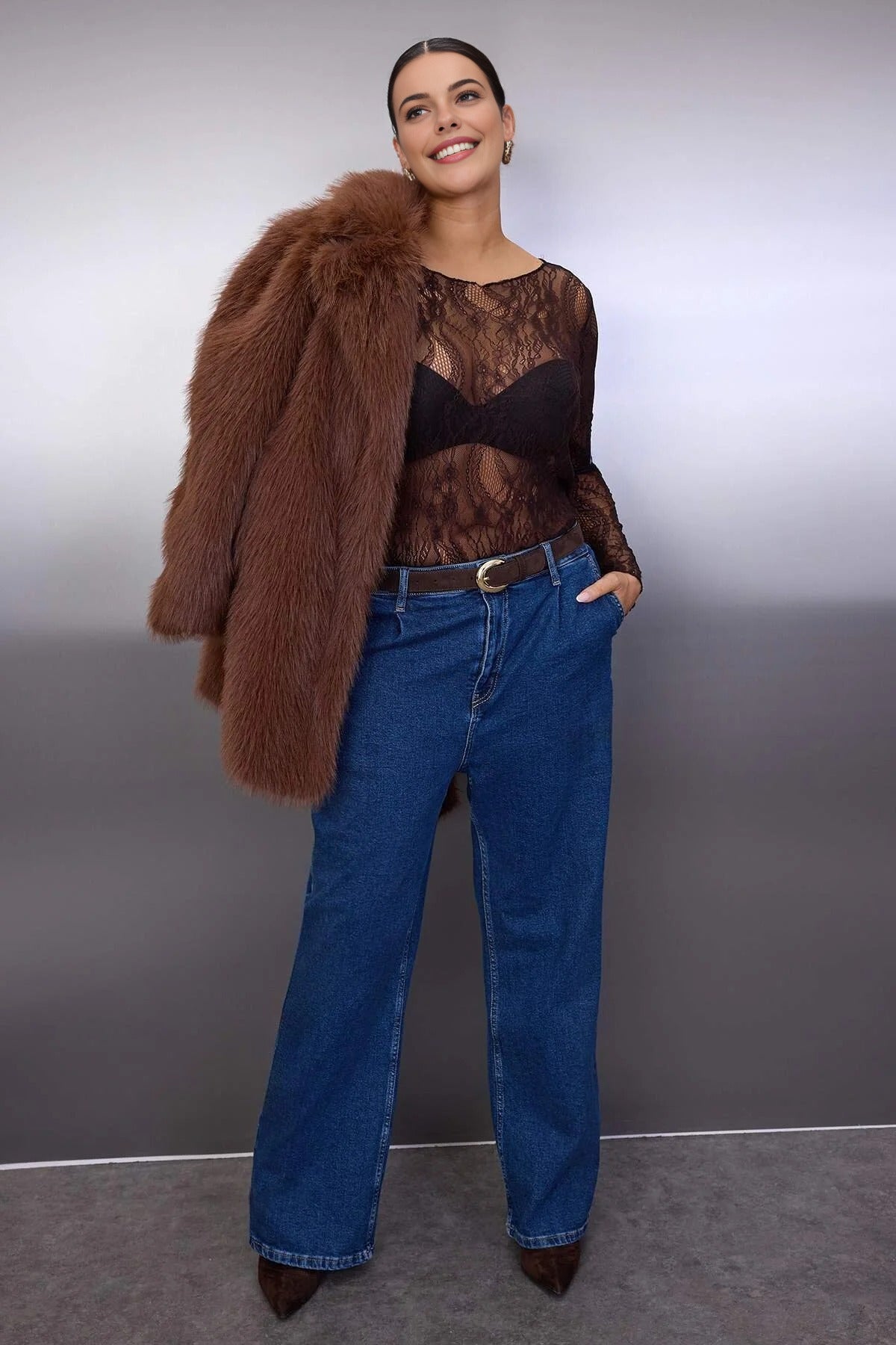 Regular Fit Boat Neck Lace Knit Plus Size Blouse