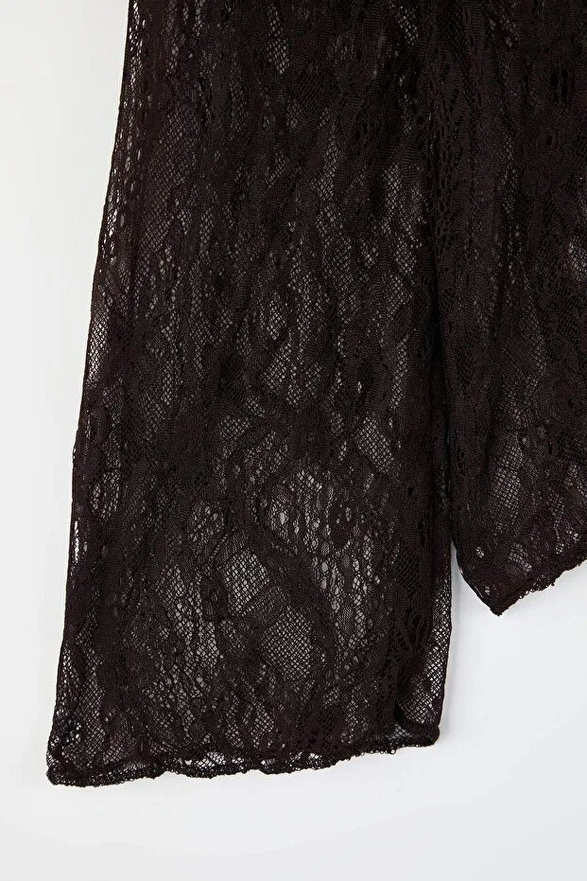 Regular Fit Boat Neck Lace Knit Plus Size Blouse